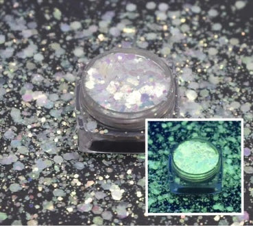 Glow iridescent white