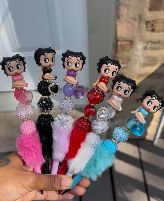 Betty pens